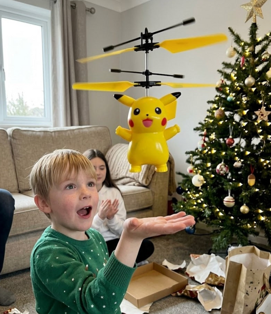 Velora FlyHero Pro™ | The Christmas present he will still be flying in February