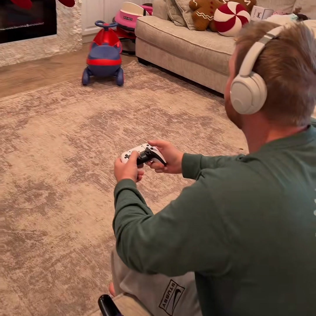 Who's behind the RetroStick Pro